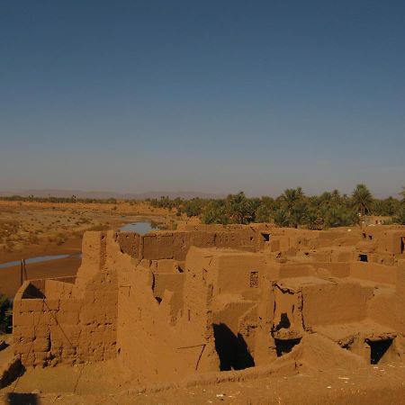 Auberge Toda Kasbah Tinfou Zaouia de Sidi el Mokhtar Ben Ali 外观 照片